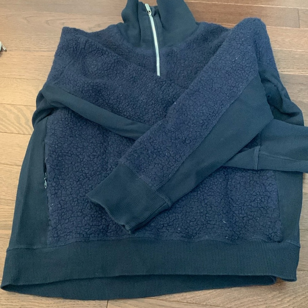 Lululemon Sherpa half zip
